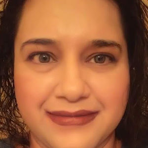 Meet your Posher, Jessica Carmona